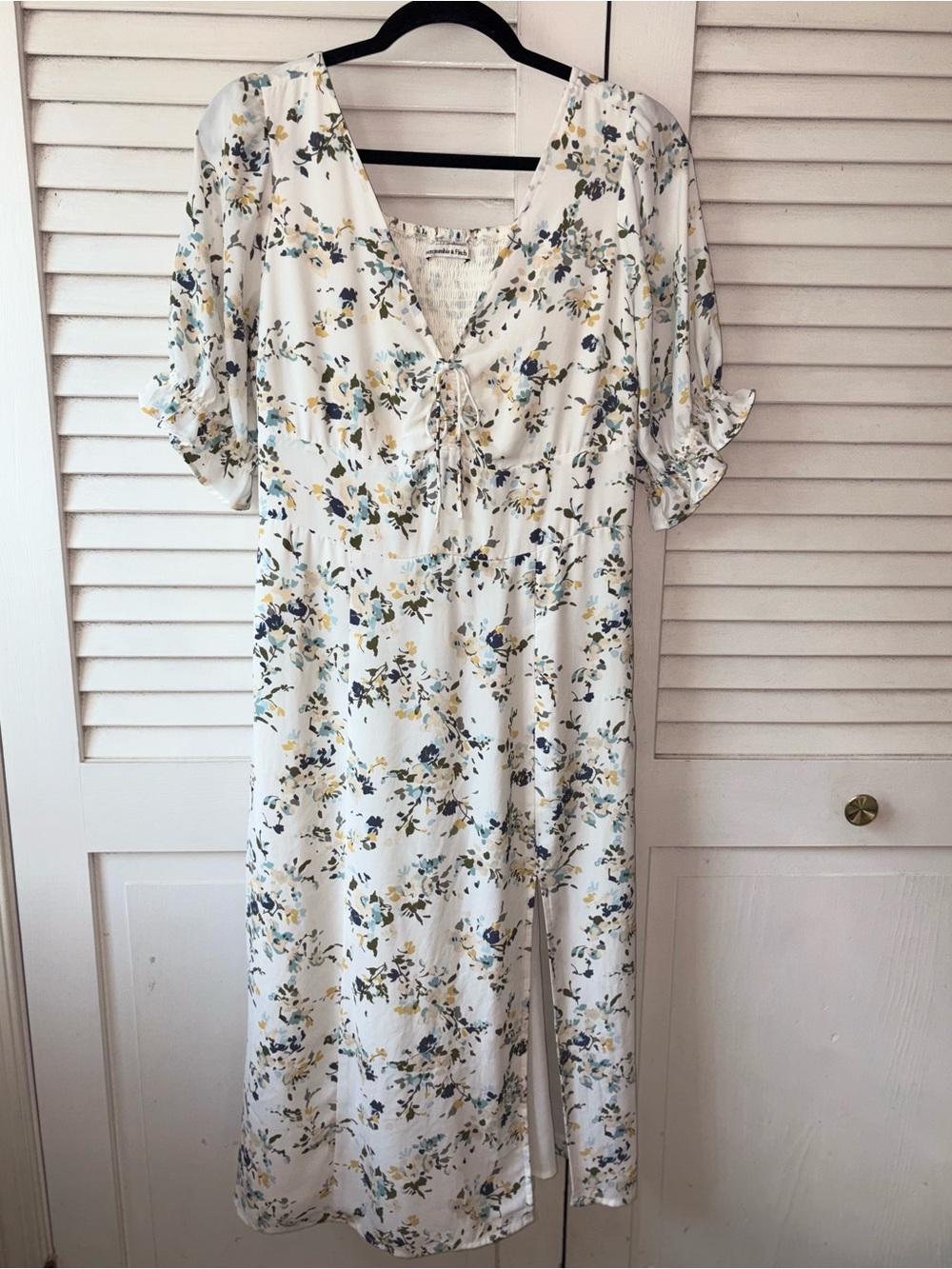 Abercrombie & Fitch Floral Milkmaid Midi Dress Smocked Puff Sleeve M - Picture 2 of 7